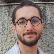 Étudiant à l'université, disponible pour donner des cours de Français langue étrangère